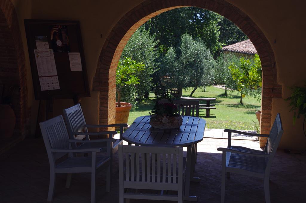 פיינצה Agriturismo Cerreto מראה חיצוני תמונה