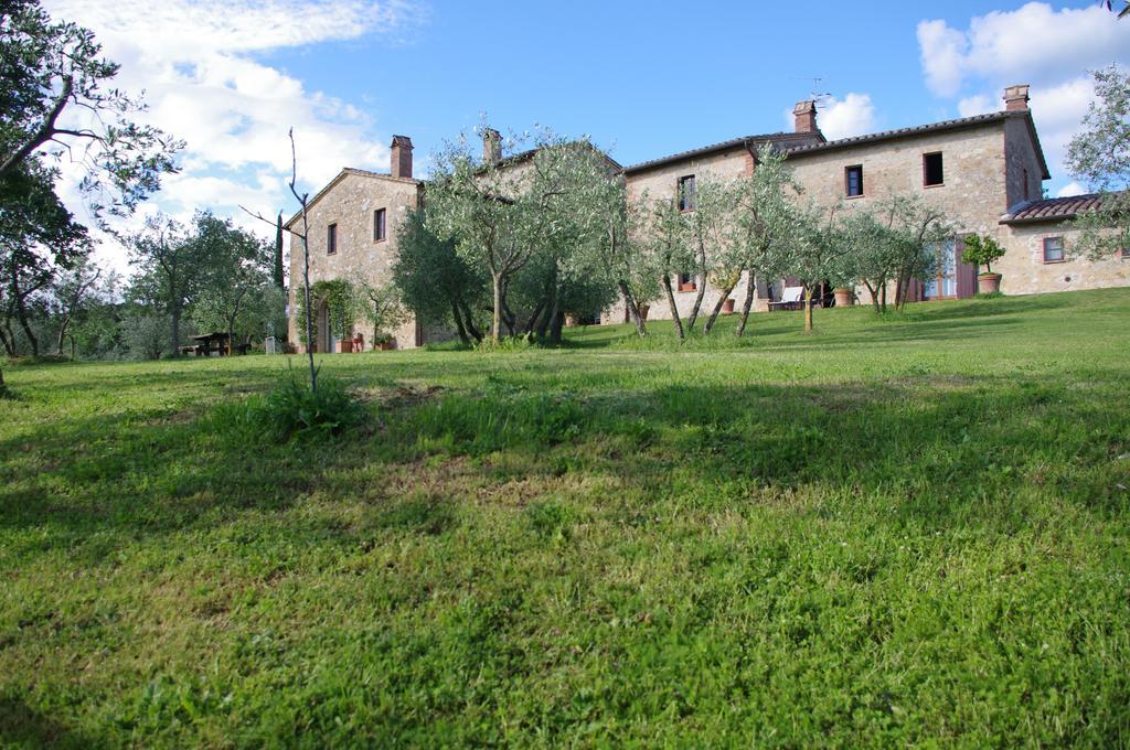 פיינצה Agriturismo Cerreto מראה חיצוני תמונה