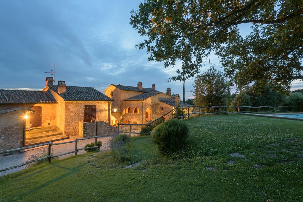 פיינצה Agriturismo Cerreto מראה חיצוני תמונה