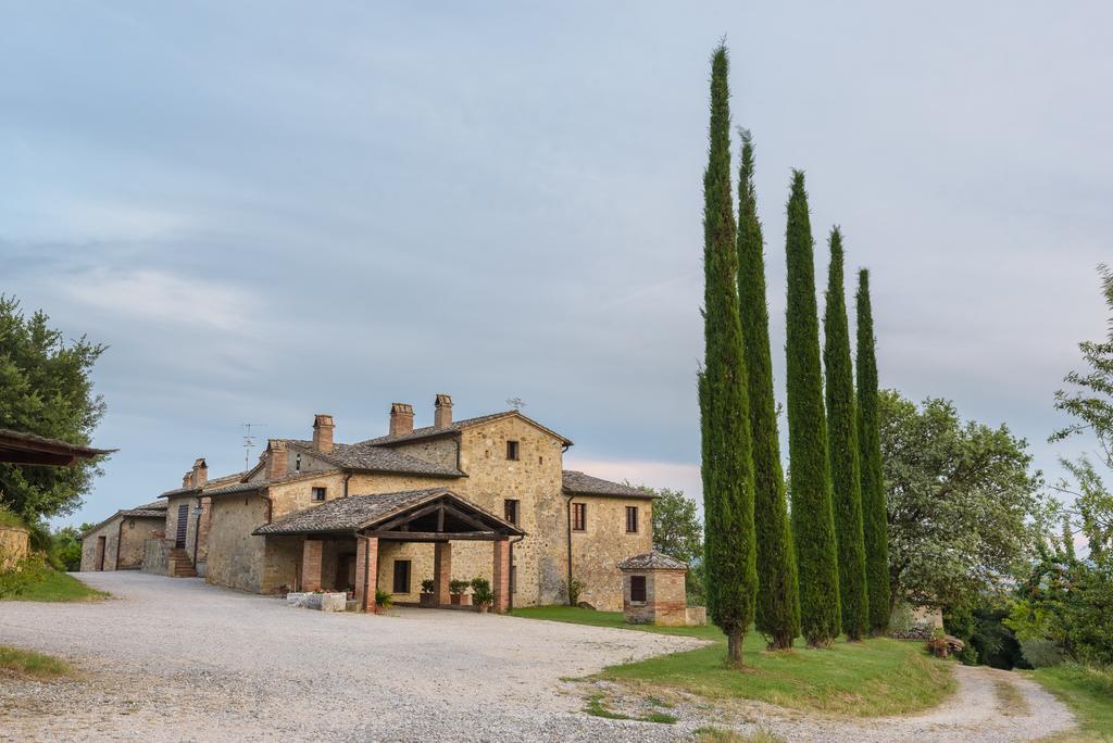 פיינצה Agriturismo Cerreto מראה חיצוני תמונה