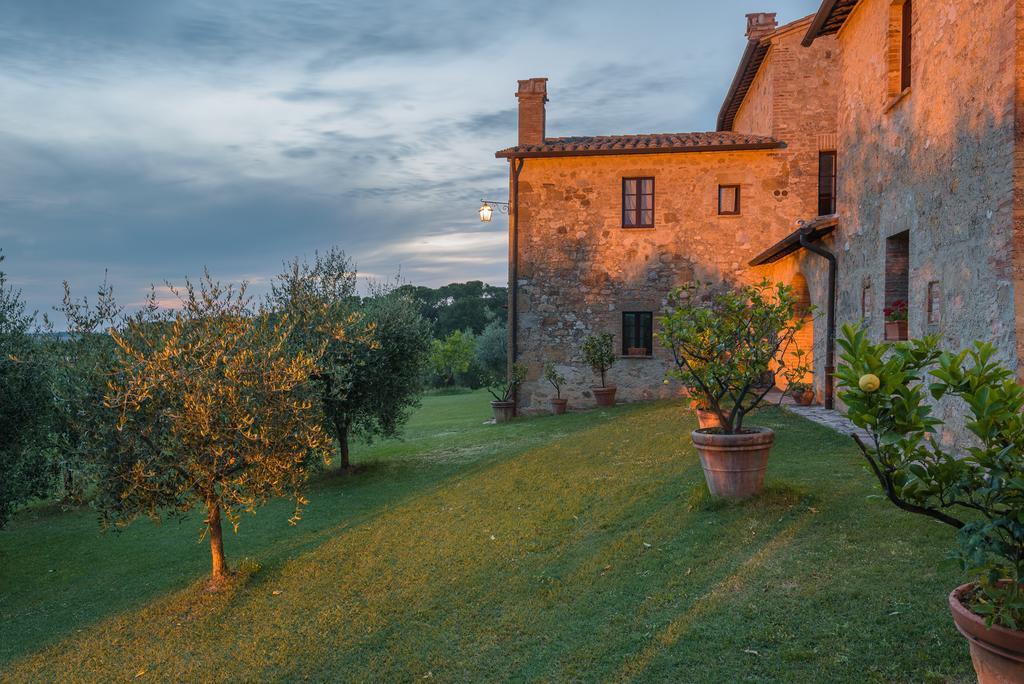 פיינצה Agriturismo Cerreto מראה חיצוני תמונה