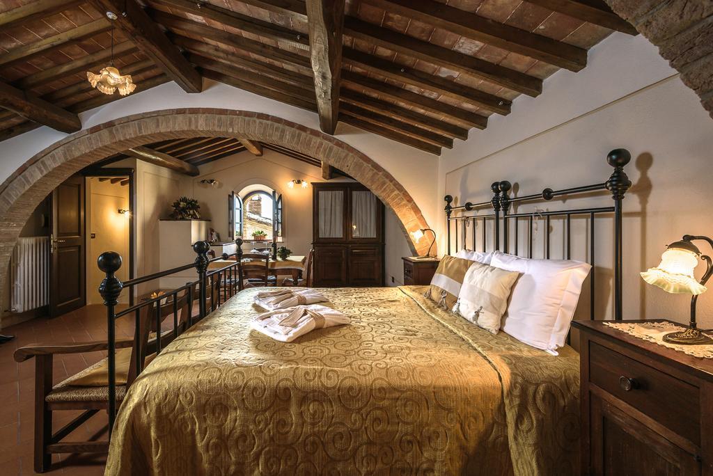 פיינצה Agriturismo Cerreto מראה חיצוני תמונה